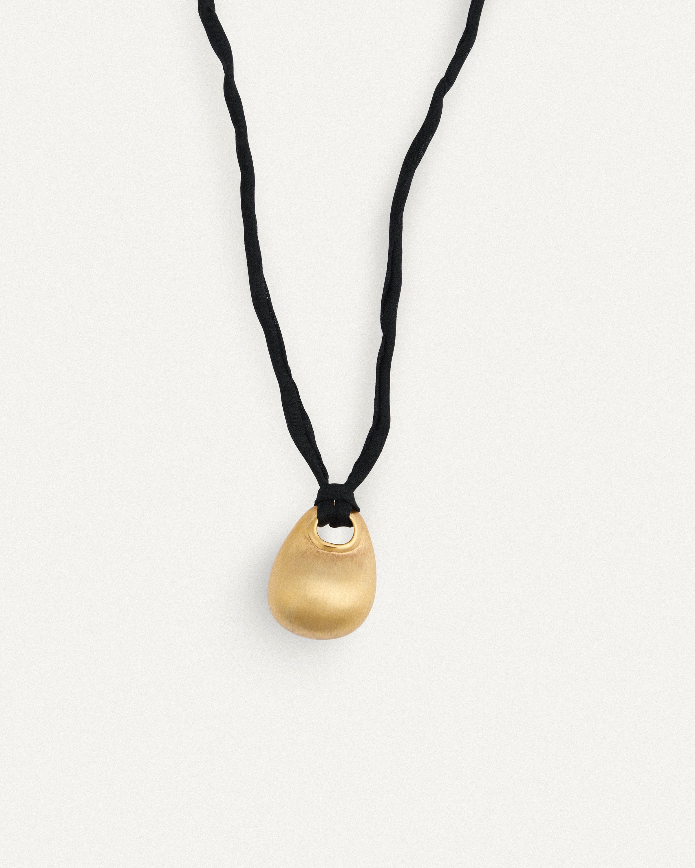 baroque cord necklace