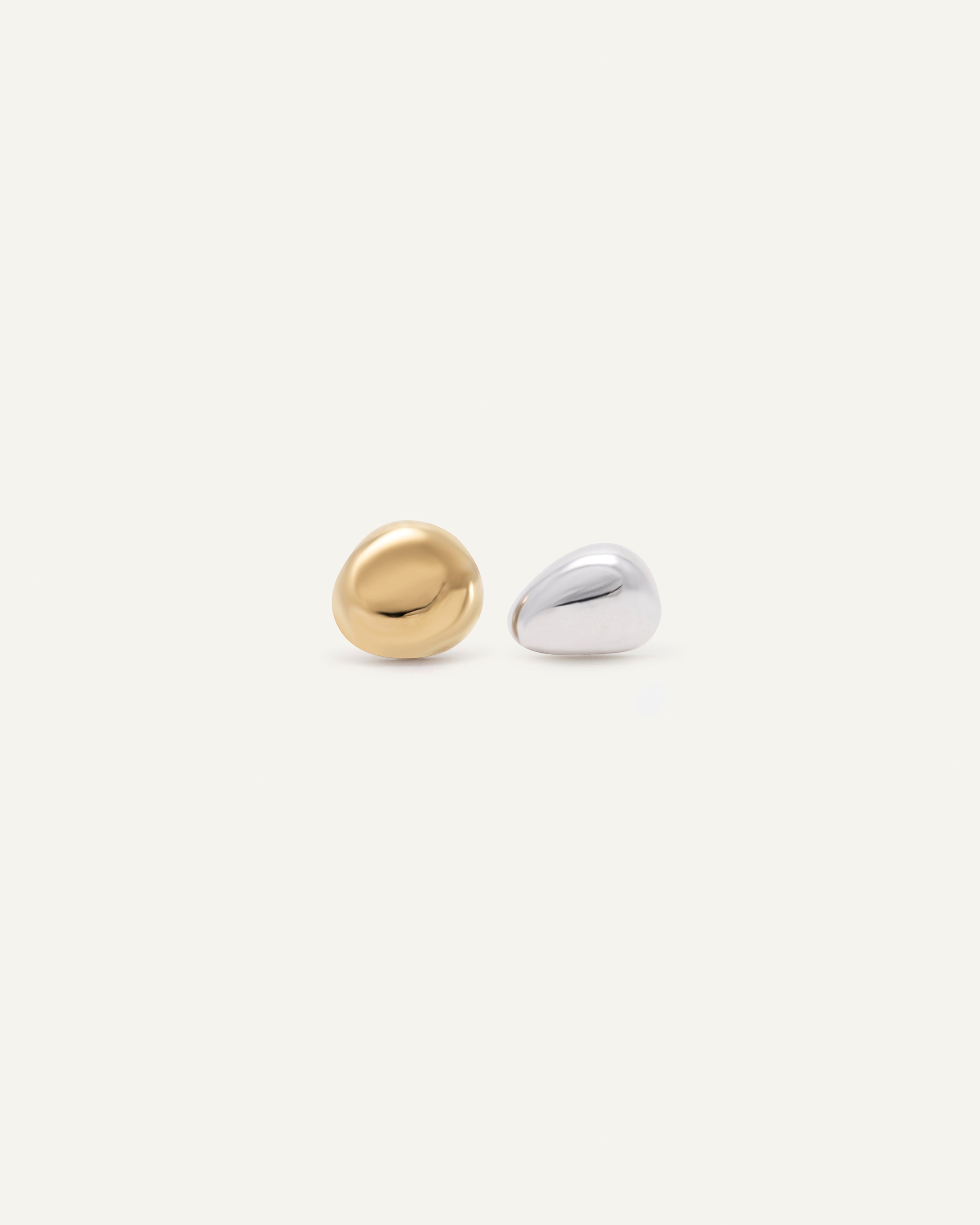 dumbbell earring
